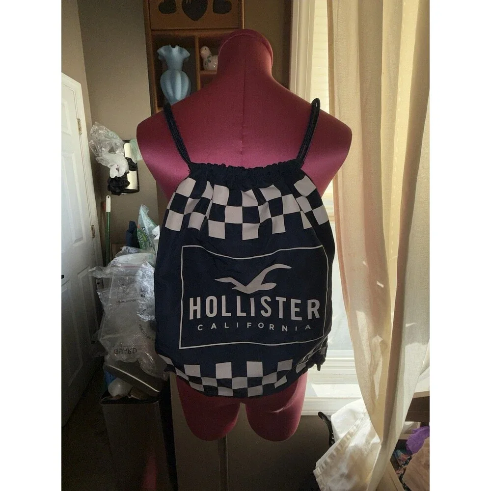 Hollister navy blue